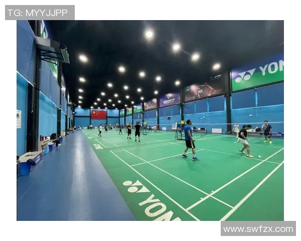 杨军独家分享羽毛球技巧与心得助你提升竞技水平与乐趣